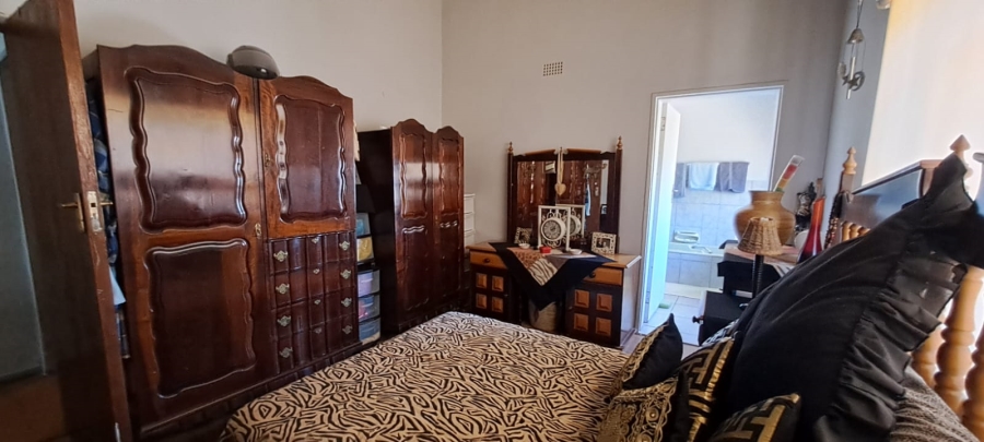 4 Bedroom Property for Sale in Vredenburg Western Cape
